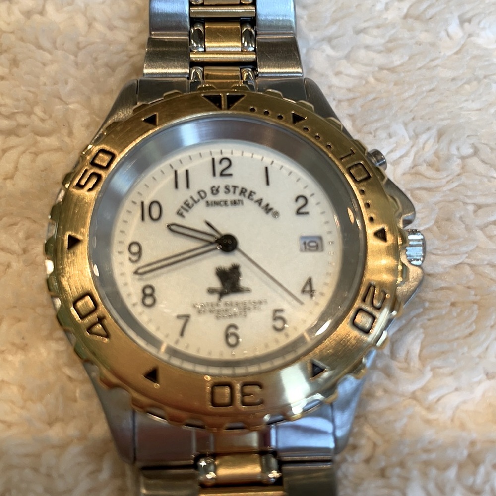 Field & Stream Watch, Quartz, Model F14B, 2 Tone, Needs New Battery